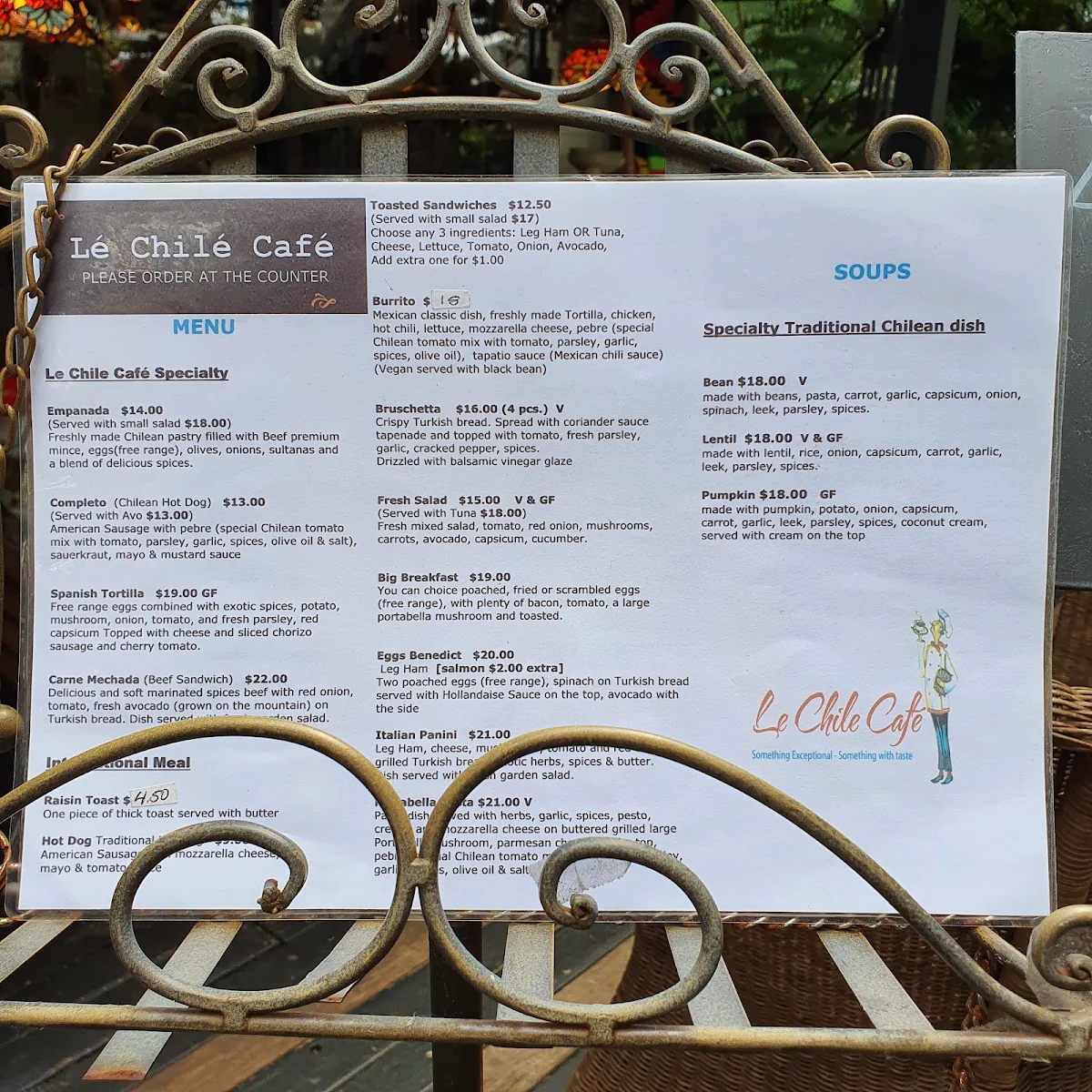 Menu, Le Chile Cafe