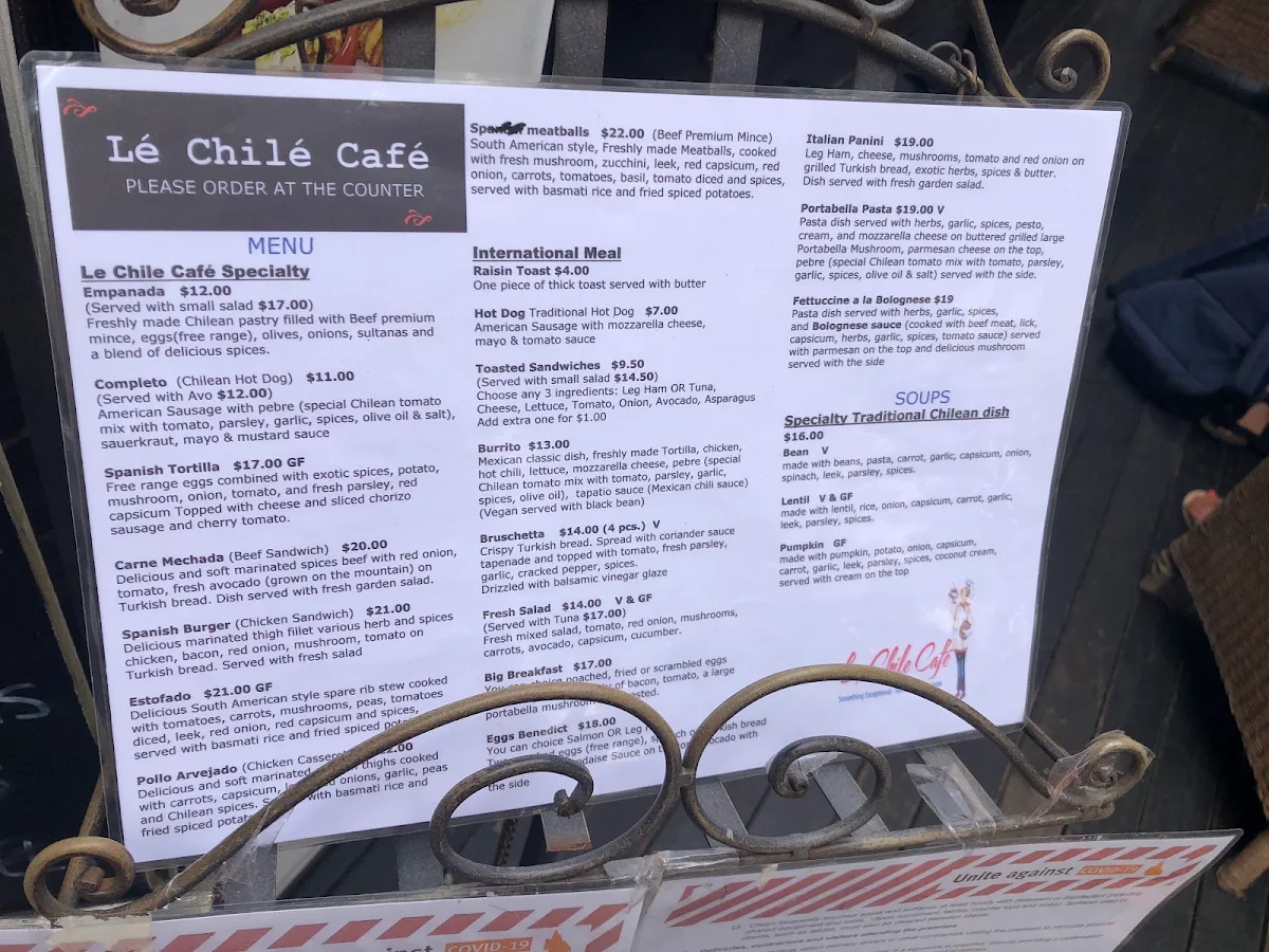 Menu, Le Chile Cafe