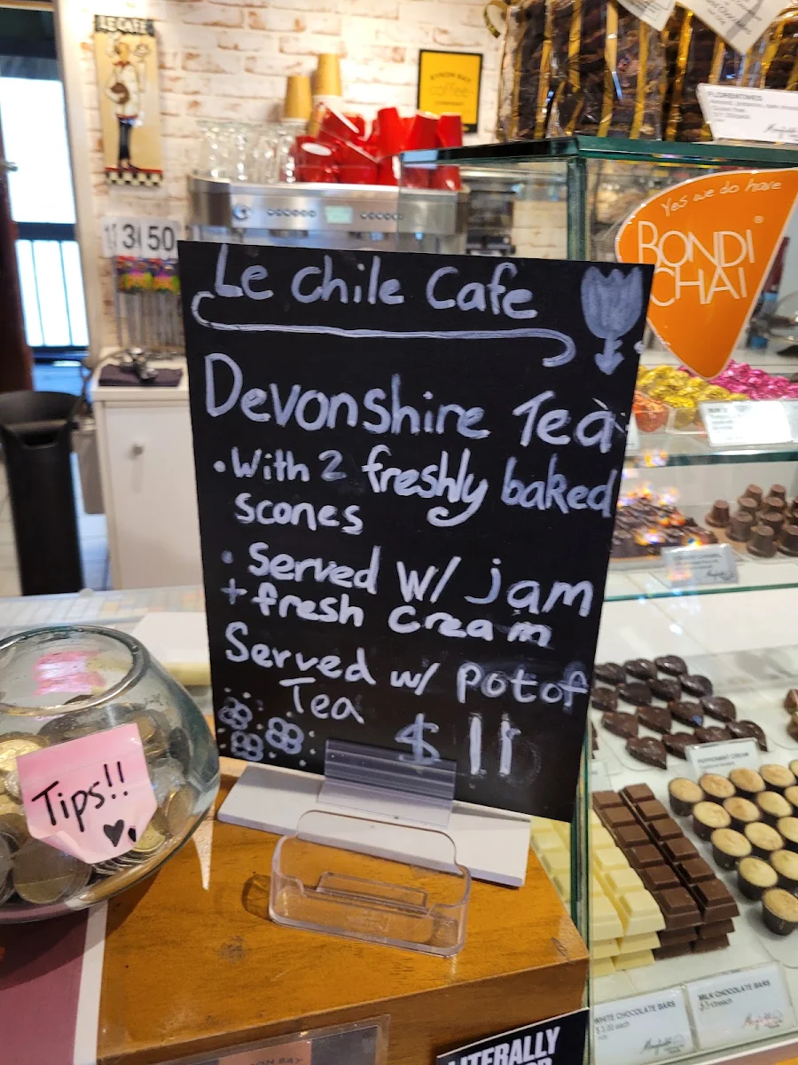 Menu, Le Chile Cafe