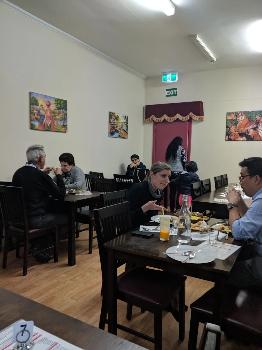 Vibe, Vino's Indian Dhaba