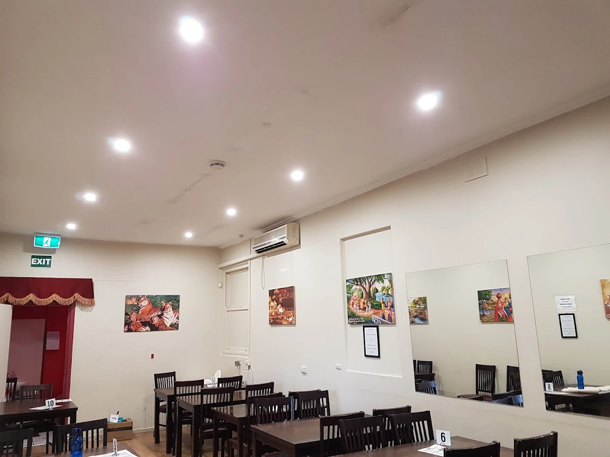 Vibe, Vino's Indian Dhaba