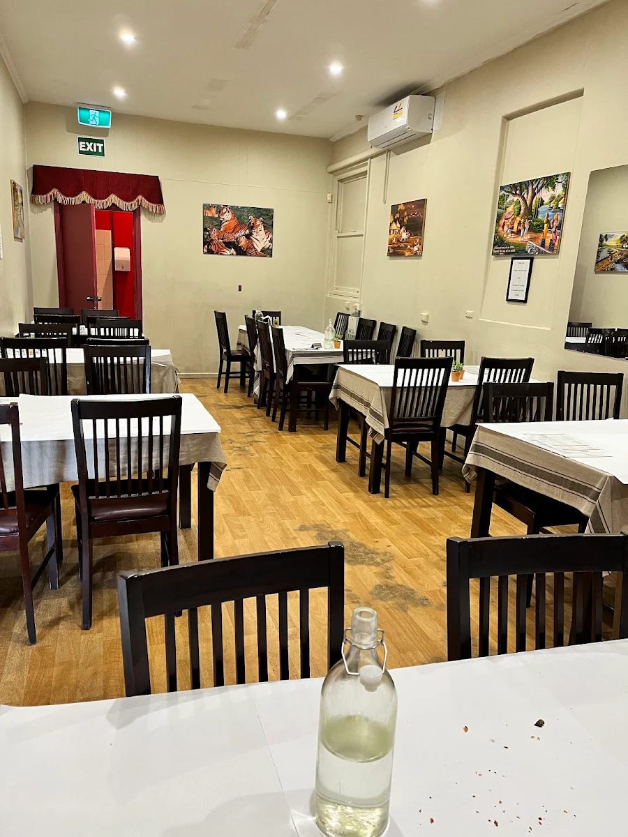 Vibe, Vino's Indian Dhaba