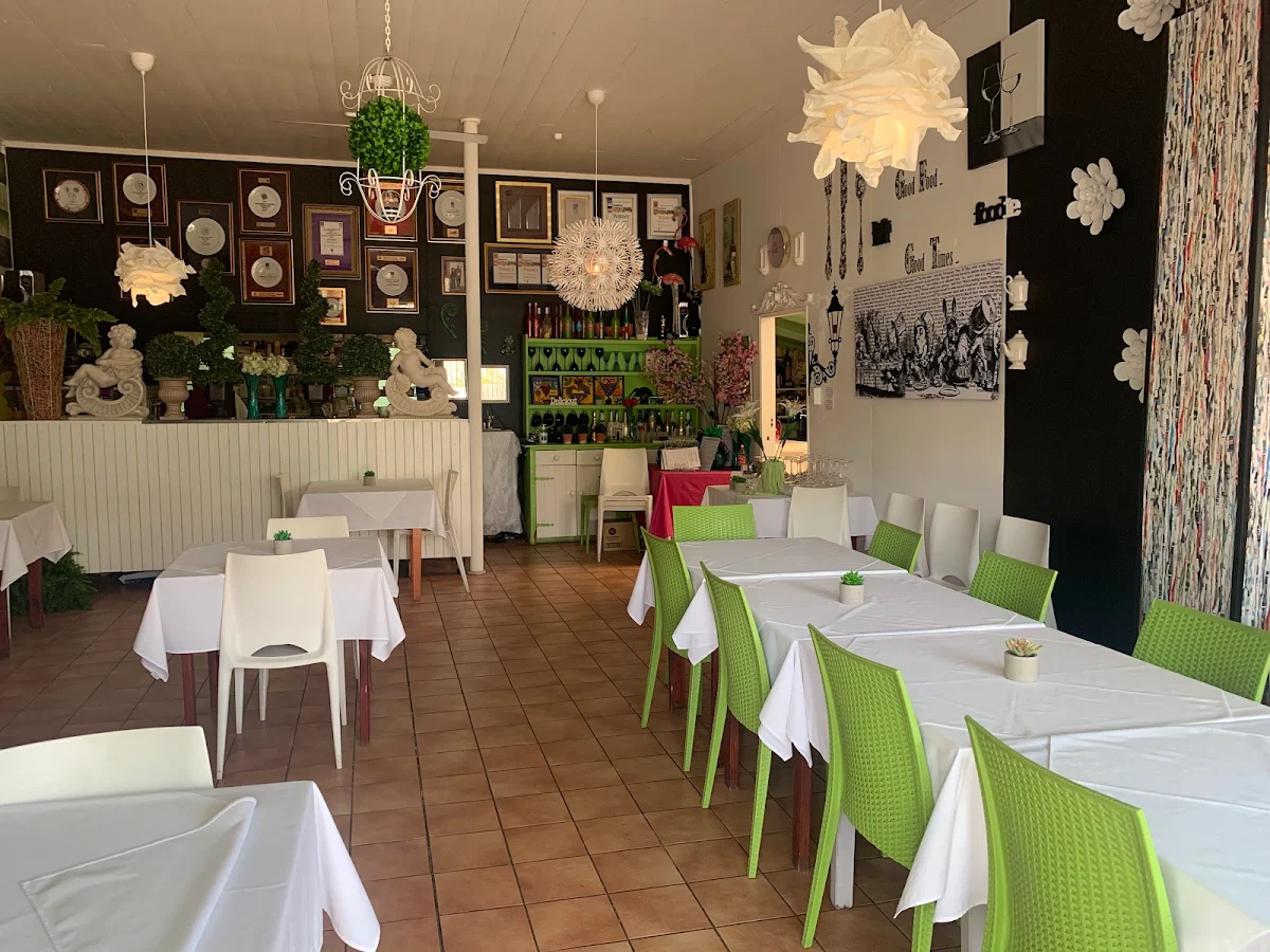 Vibe, Garden of Eating BYO Restaurant