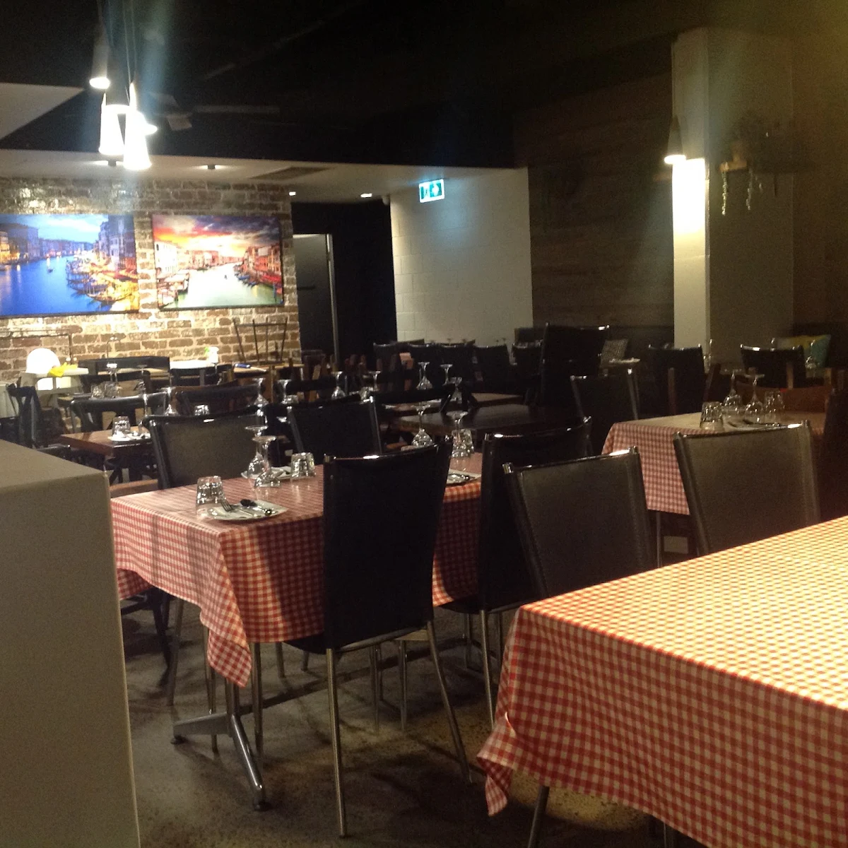 Vibe, il Gusto Italian Restaurant and Pizza