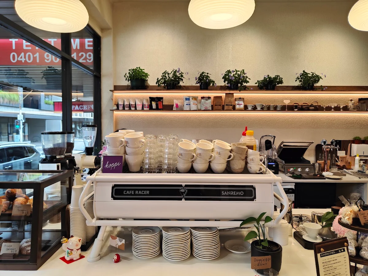 Vibe, Petit Peace Coffee Shokudo