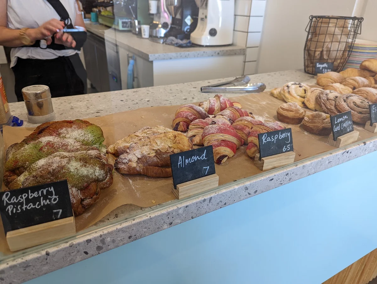 Vibe, Au Croissanterie