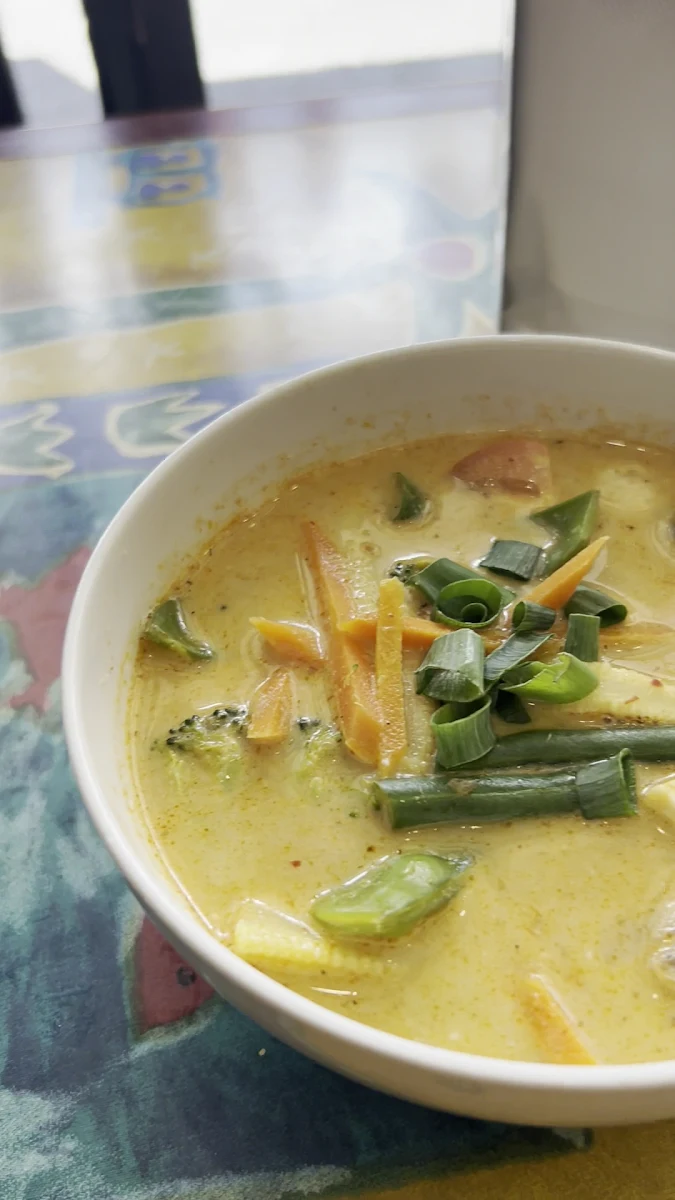 Food & drink, Thai Volunteer