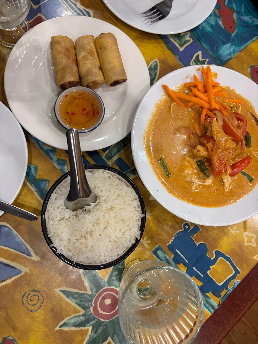 Food & drink, Thai Volunteer