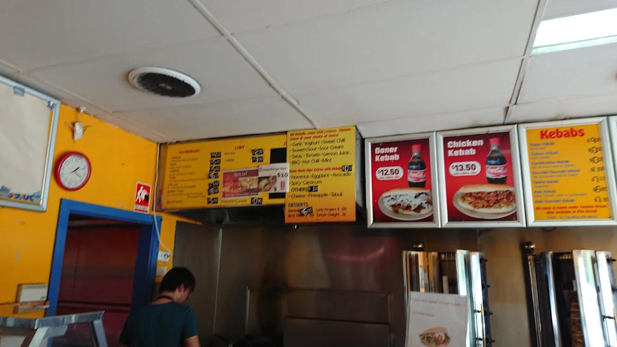 Menu, Bairnsdale Doner Kebabs