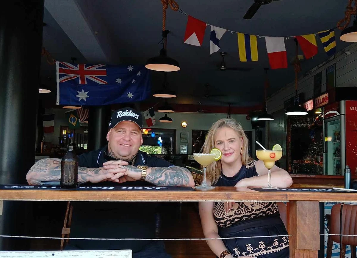 Vibe, Hog's Breath Cafe Airlie Beach - The Original Hog's Breath - Ave 4.9 Stars last 23 months