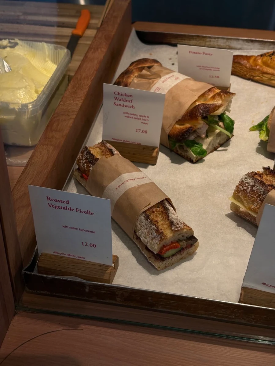 Menu, Iris The Bakery