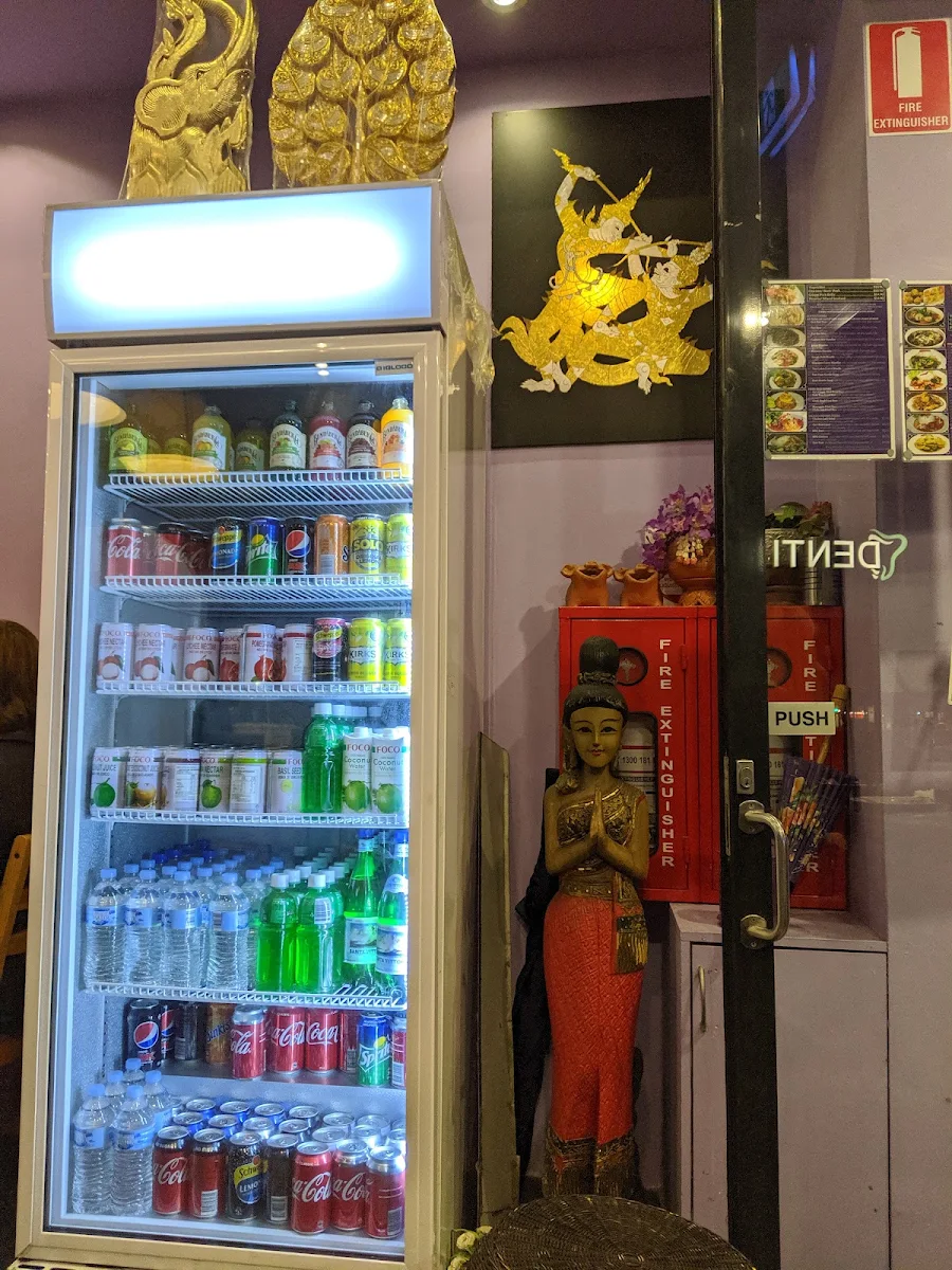 Vibe, GU Thai Studio Kitchen