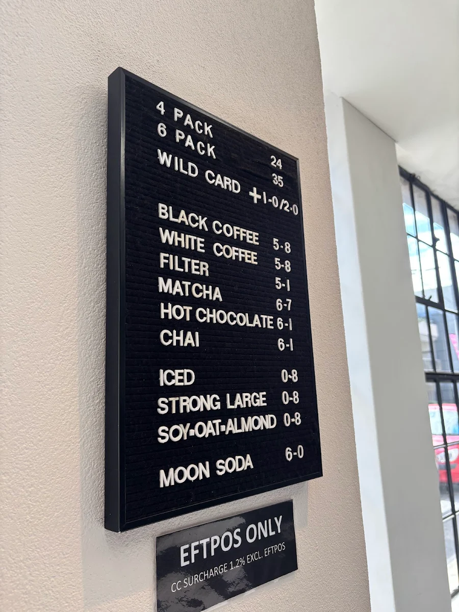 Menu, Moon Cruller