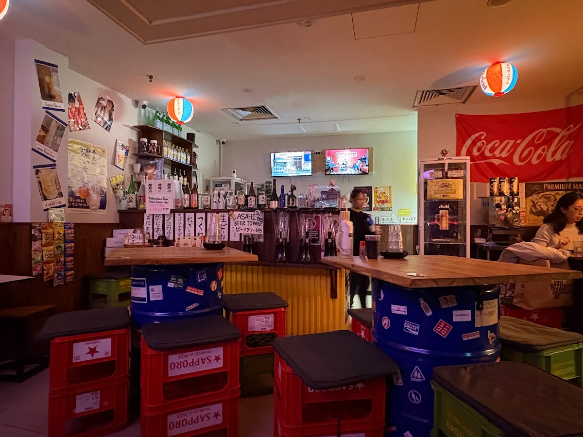 Vibe, Yakitori Bar Kitsch Tokyo