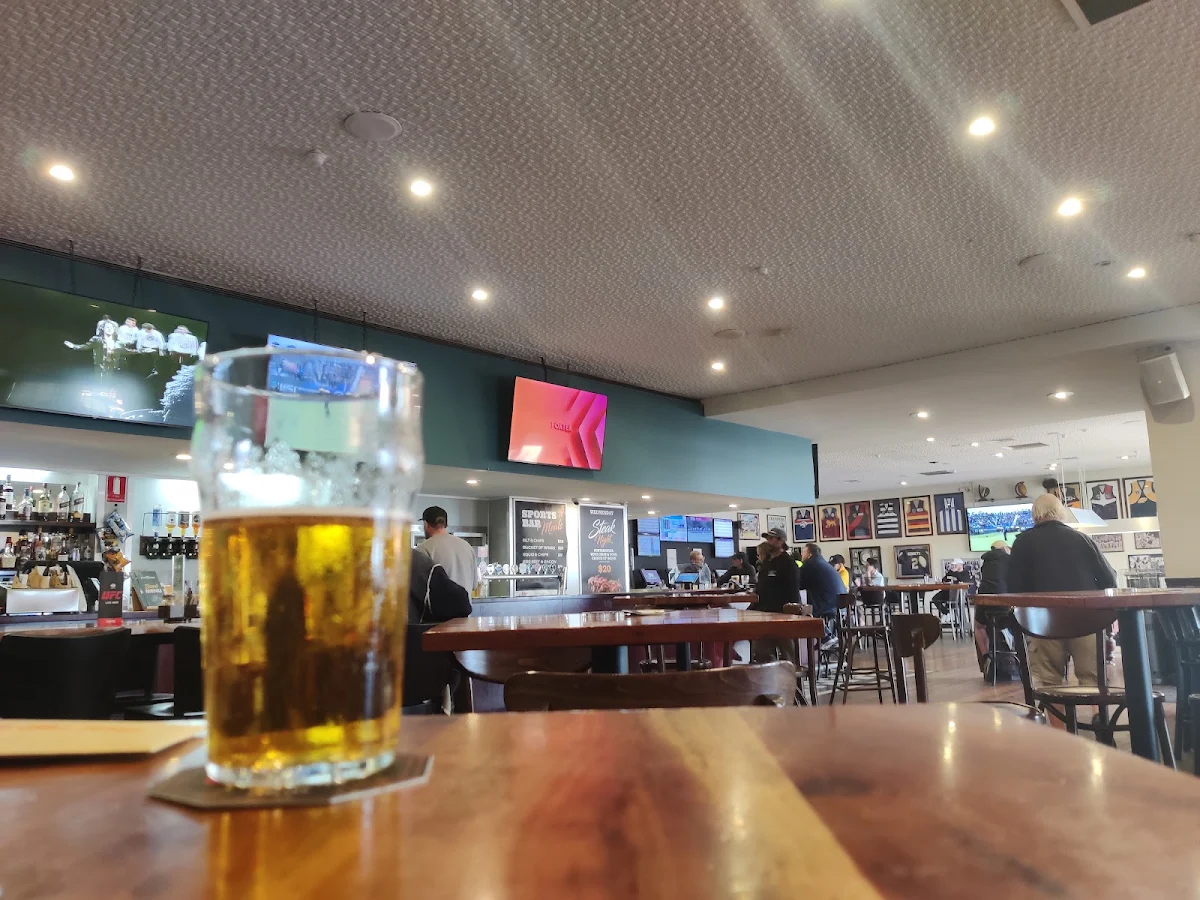 Food & drink, Wanneroo Villa Tavern