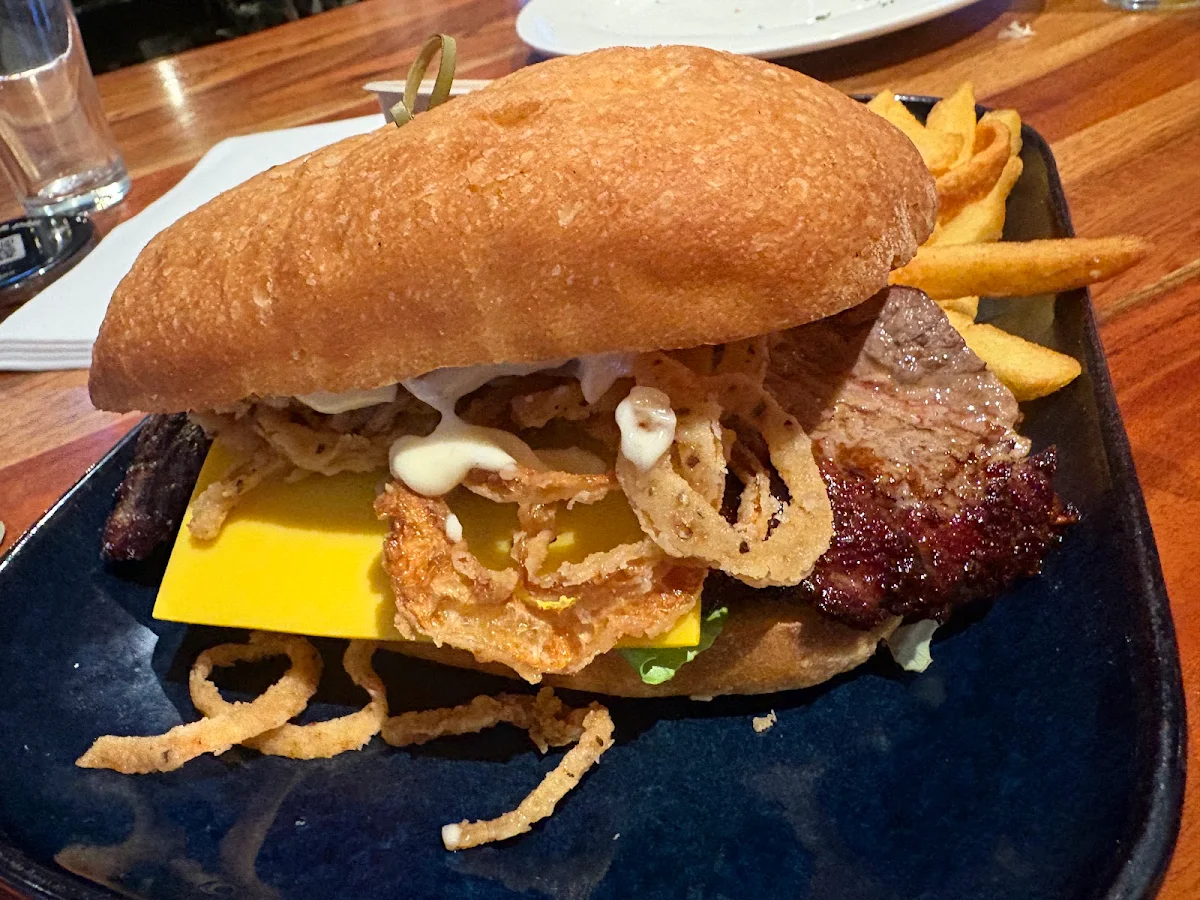 Food & drink, Wanneroo Villa Tavern