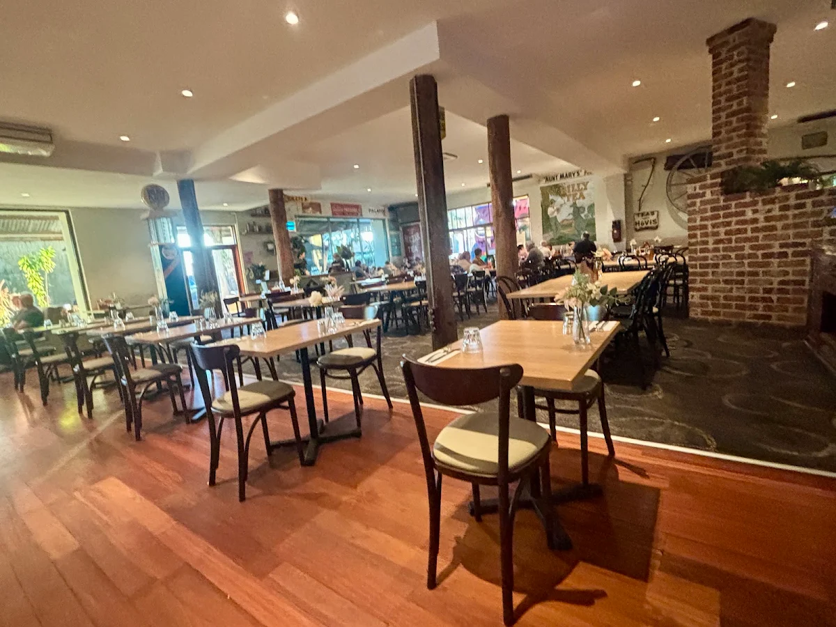 Vibe, Wanneroo Villa Tavern