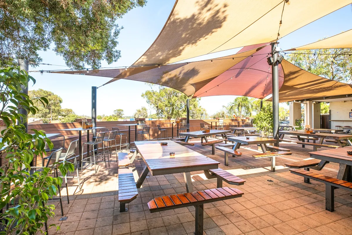 Vibe, Wanneroo Villa Tavern