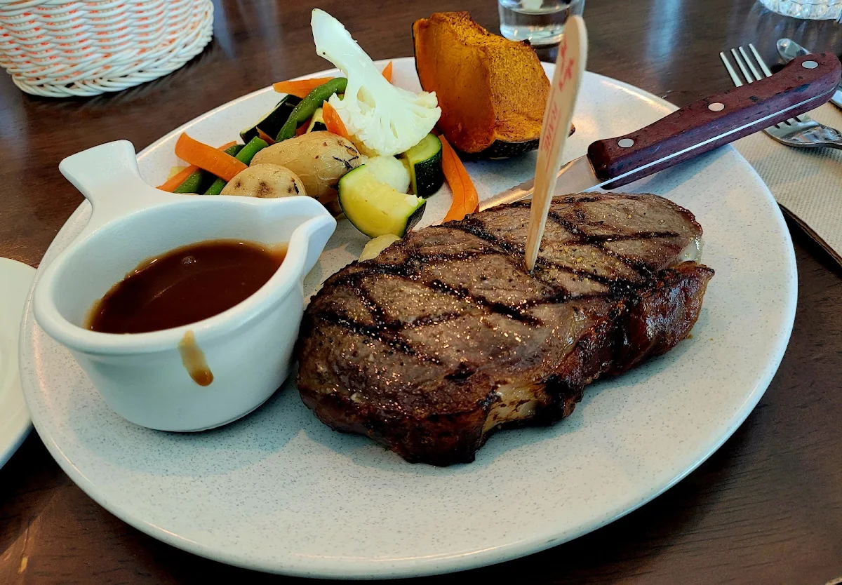 Food & drink, Shell Club