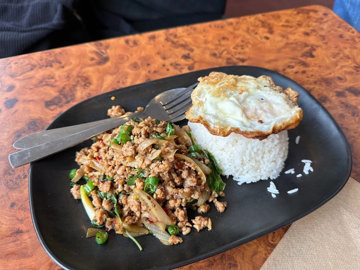 Food & drink, The Wombarra Bowlo & Thai Food