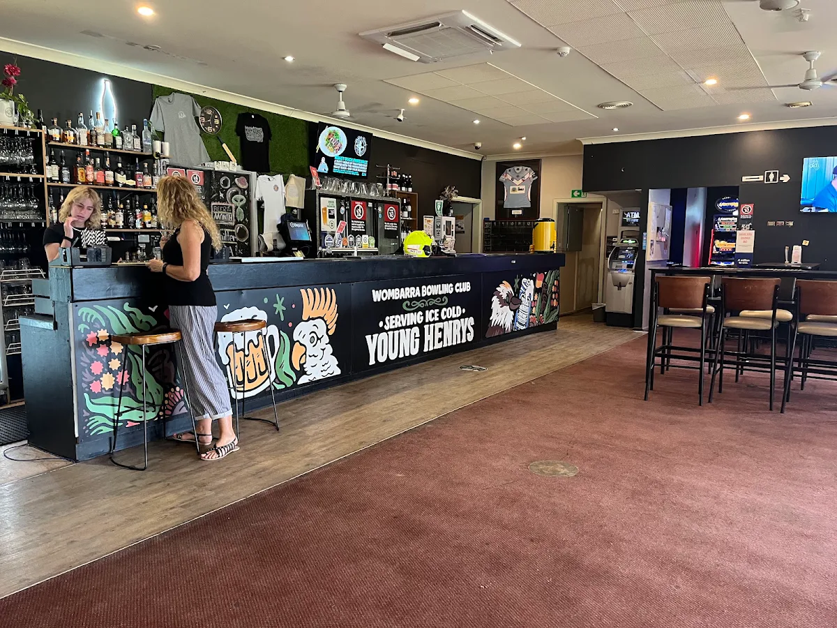 Vibe, The Wombarra Bowlo & Thai Food