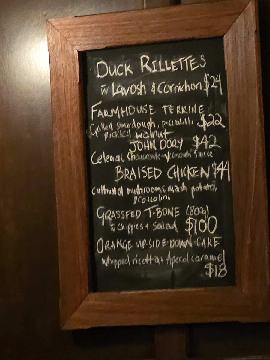 Menu, Daylesford Hotel