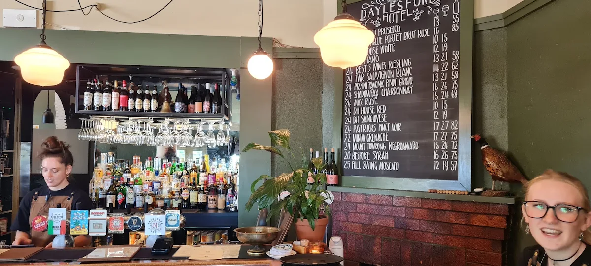 Menu, Daylesford Hotel