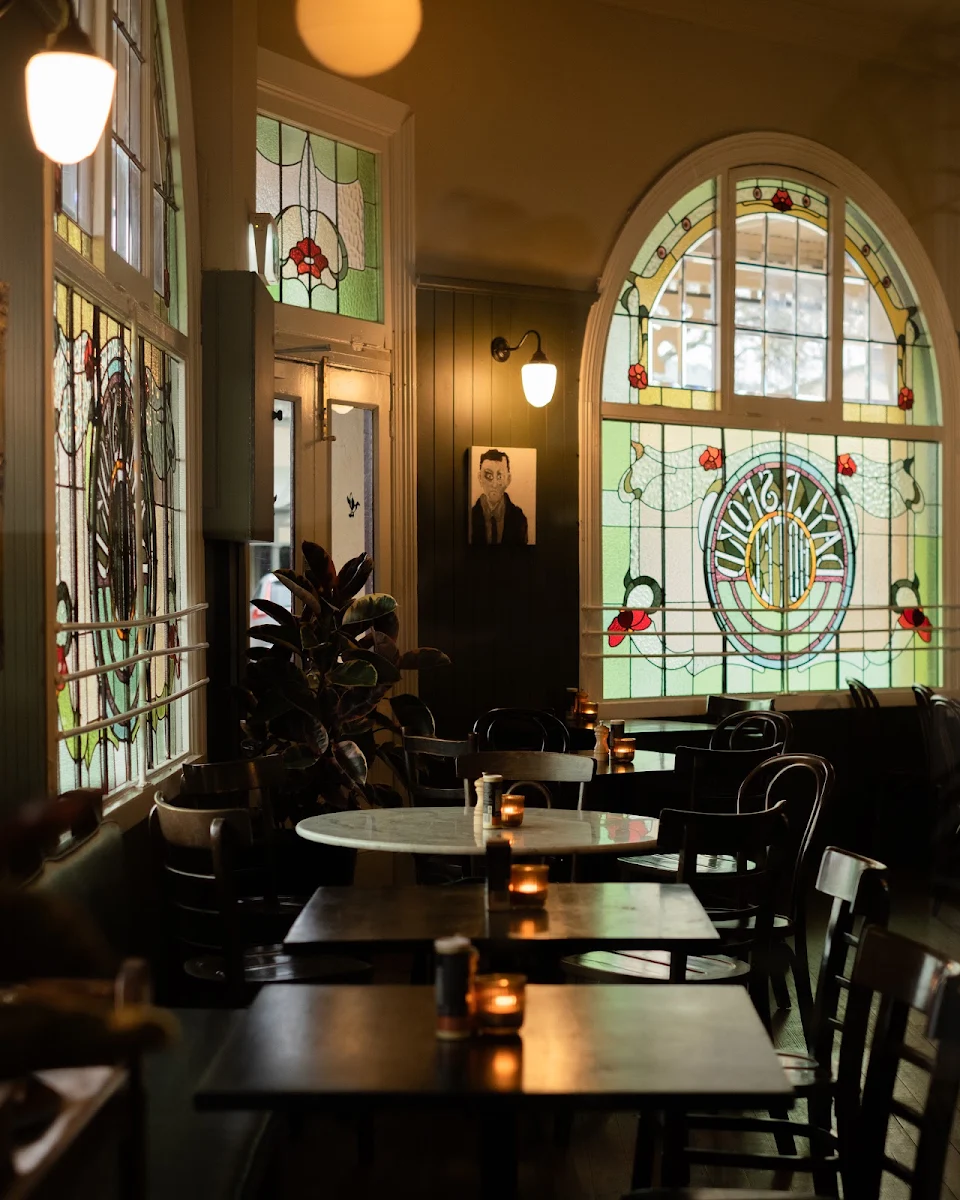 Daylesford Hotel cover
