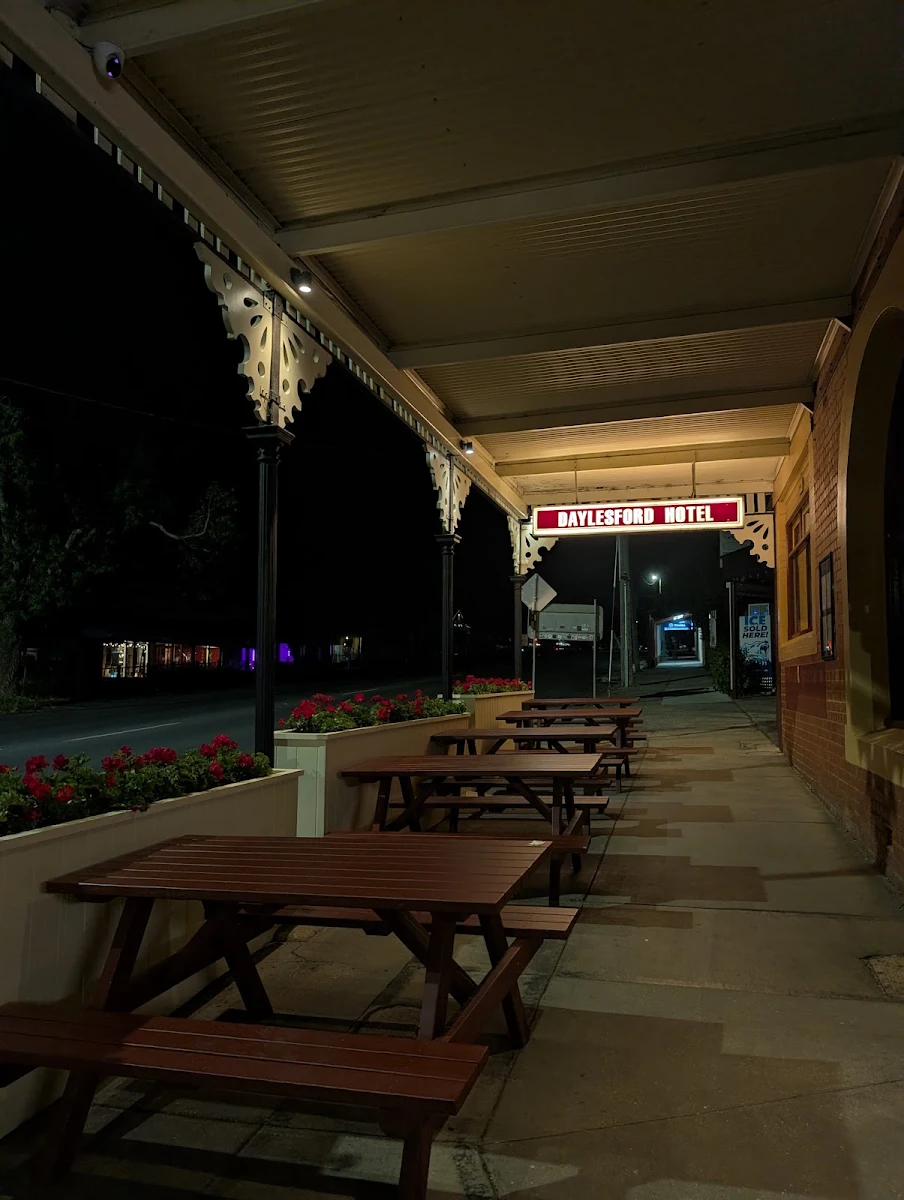 Vibe, Daylesford Hotel
