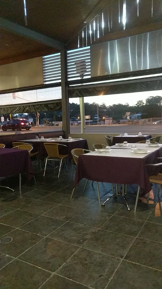 Vibe, Sala Thai Restaurant