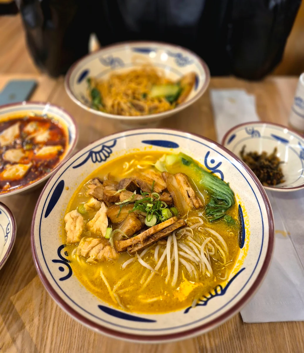 Food & drink, Miss 7 Noodle House 柒彩