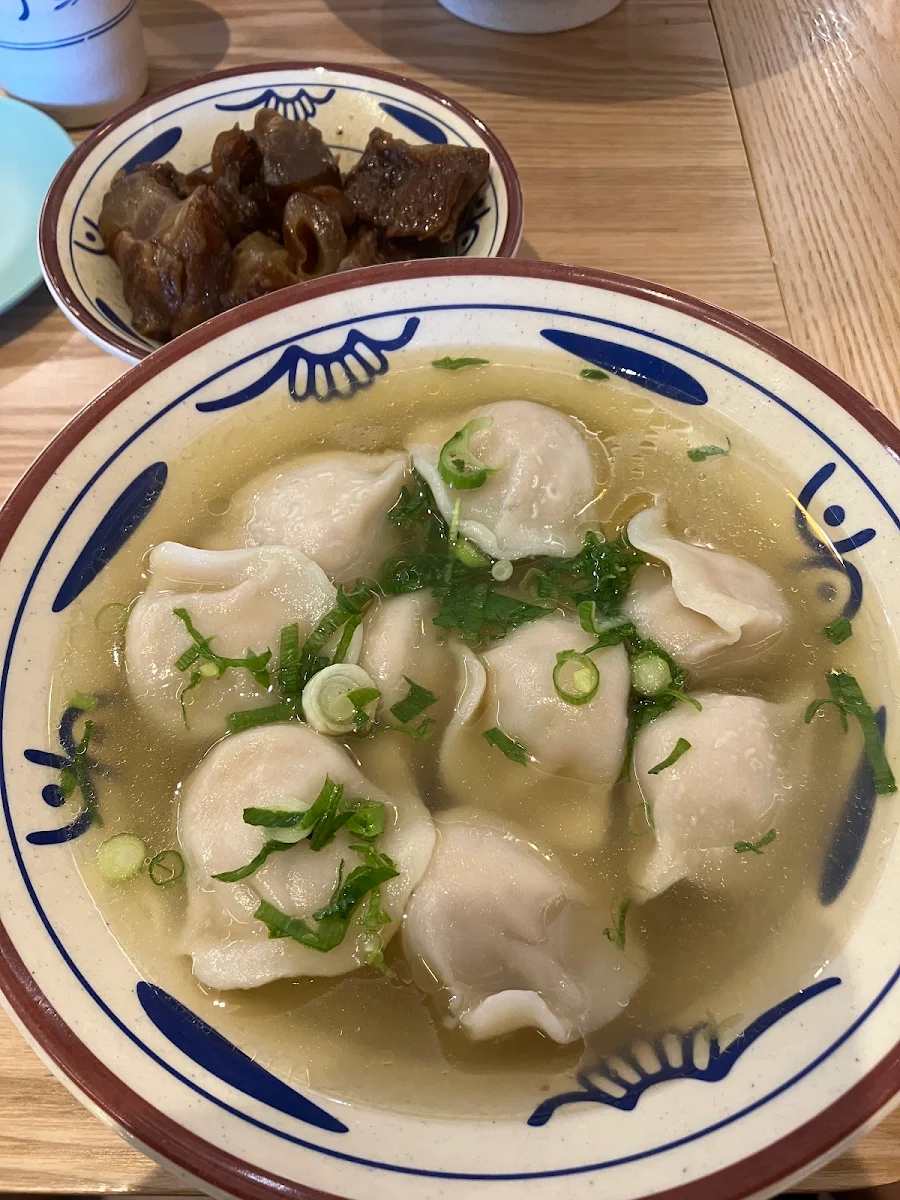 Food & drink, Miss 7 Noodle House 柒彩