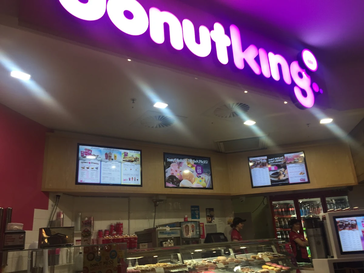 Vibe, Donut King Dubbo Square
