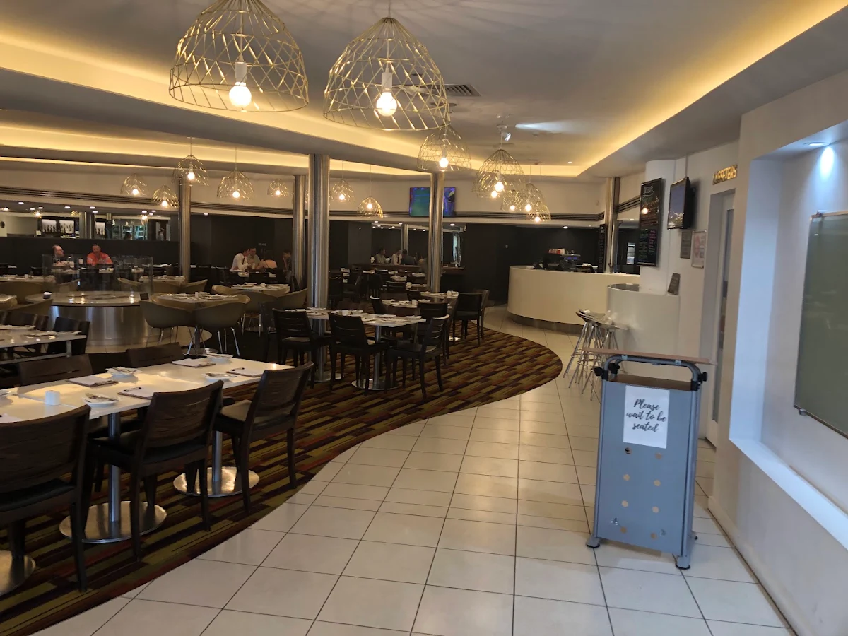 Vibe, The Lonsdale Hotel