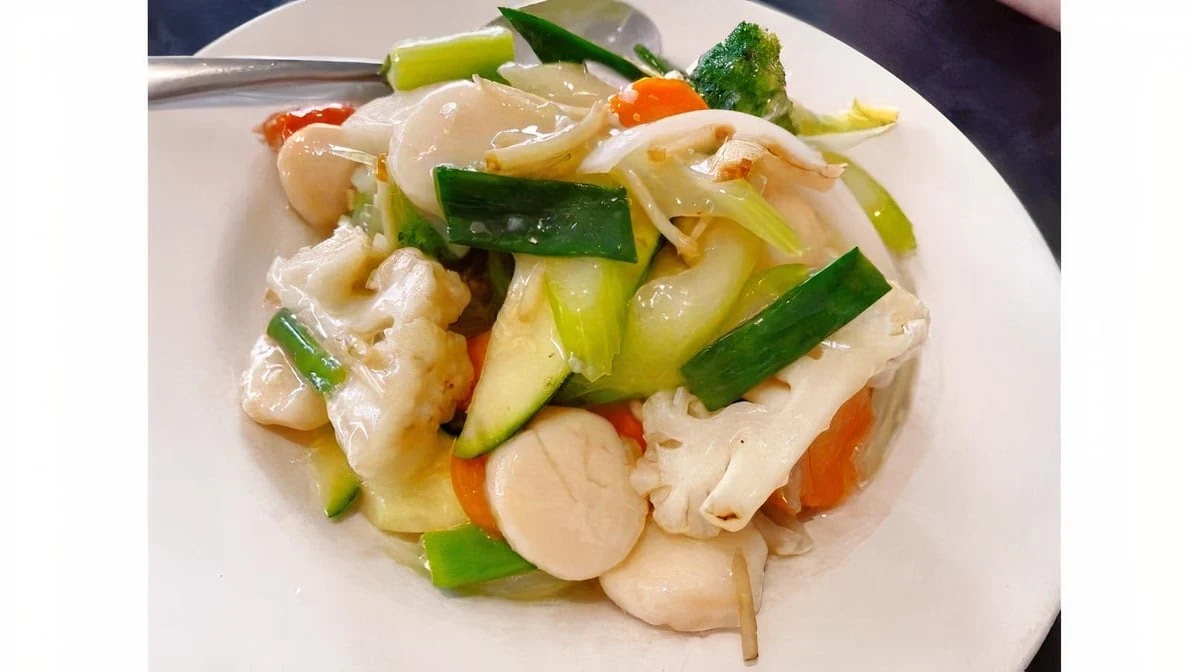 Food & drink, Queen Bee Chinese Restaurant