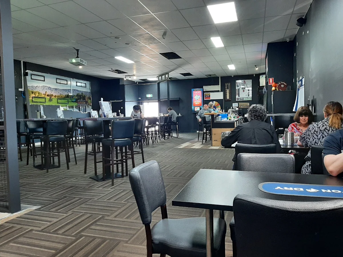 Vibe, InSwing Sports Bar