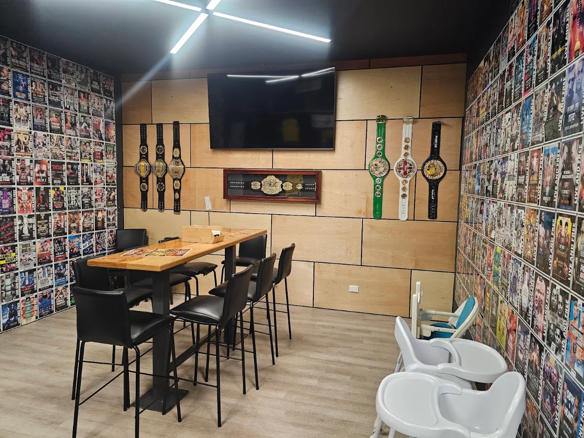 Vibe, InSwing Sports Bar