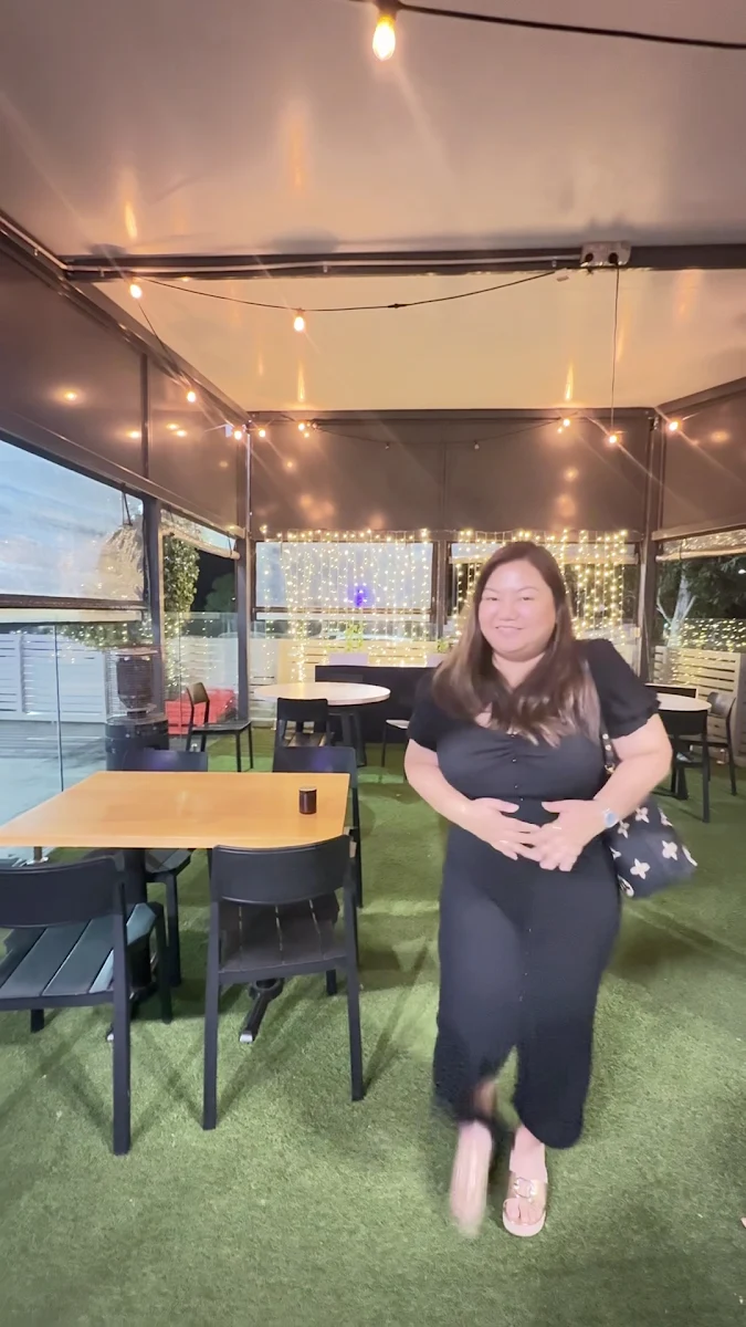Vibe, Catalina Kitchen Cafe, Bar & Restaurant