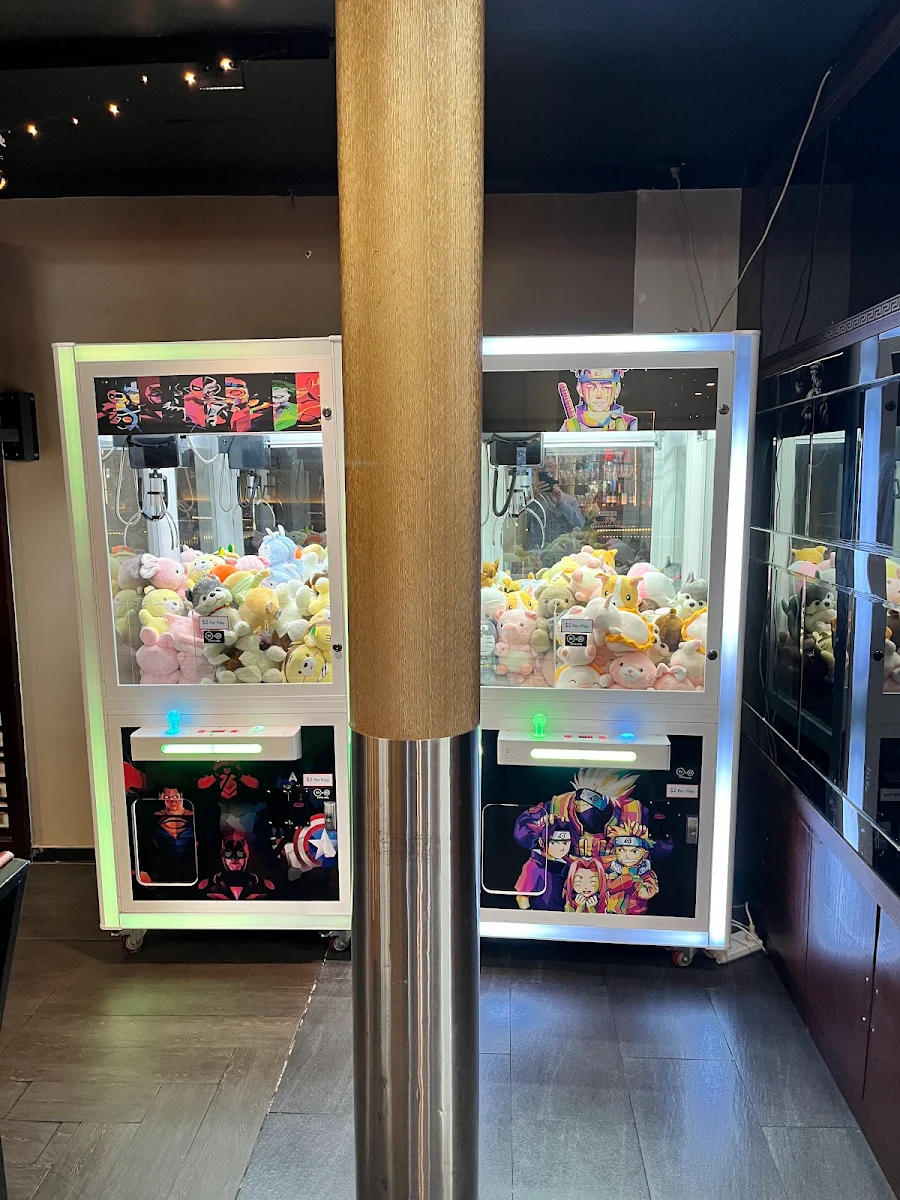 Vibe, The New Tang Restaurant and KTV