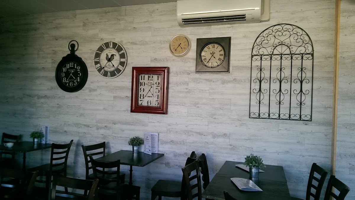 Vibe, PitStop Pizza
