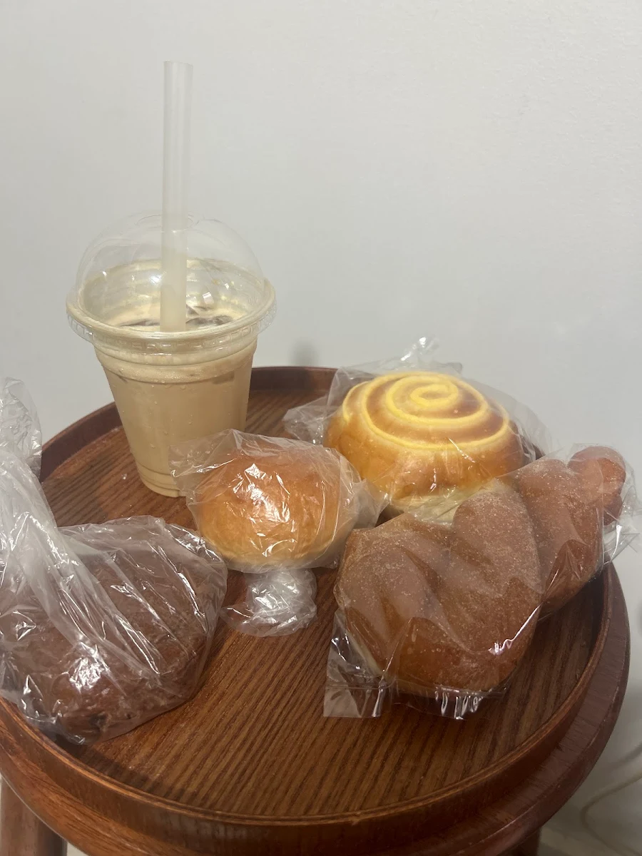 Food & drink, Bonbons Bakery Sunshine