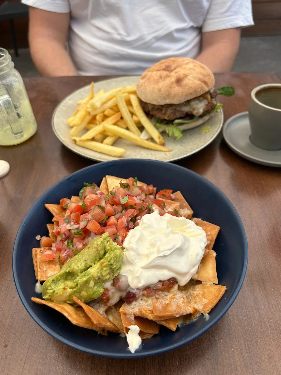 Food & drink, The White Rabbit Cafe, Bar and Grill