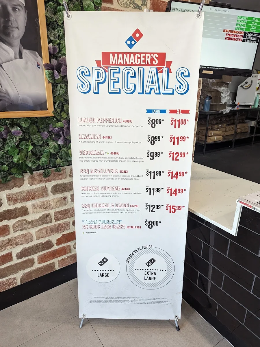 Menu, Domino's Pizza Arana Hills