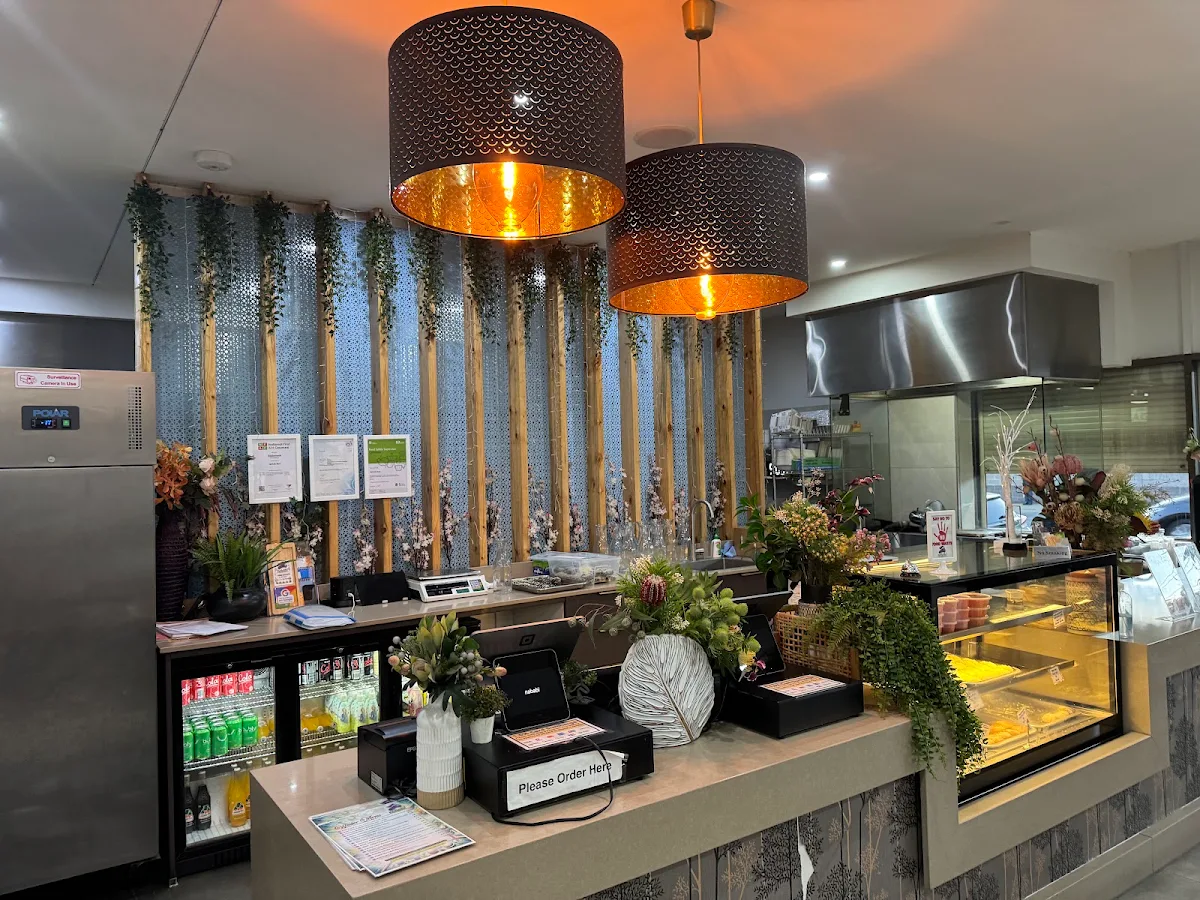 Vibe, Nababi Bangladeshi Restaurant