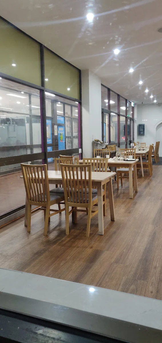 Vibe, Nababi Bangladeshi Restaurant