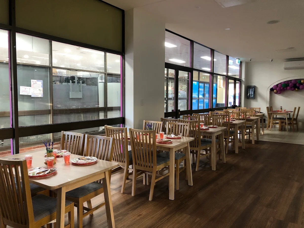 Vibe, Nababi Bangladeshi Restaurant