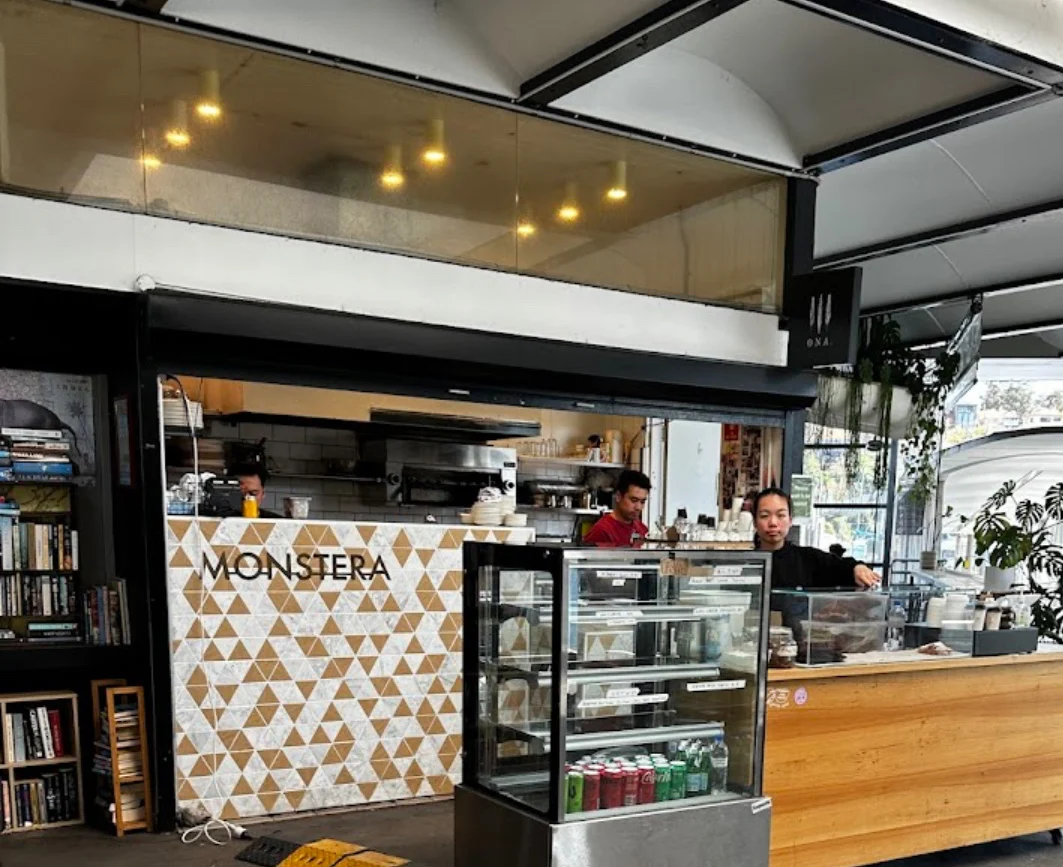 Vibe, Cafe Monstera