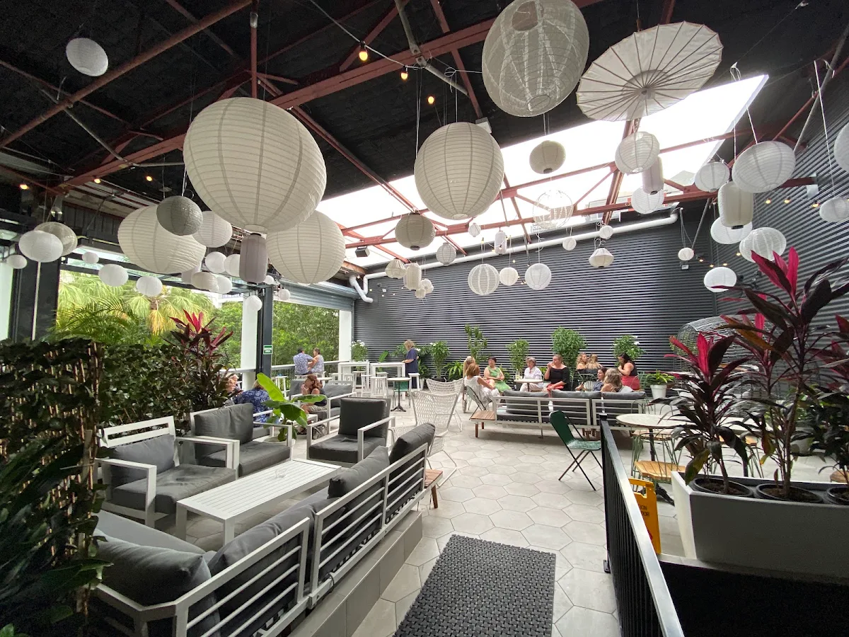 Vibe, Charlie's of Darwin