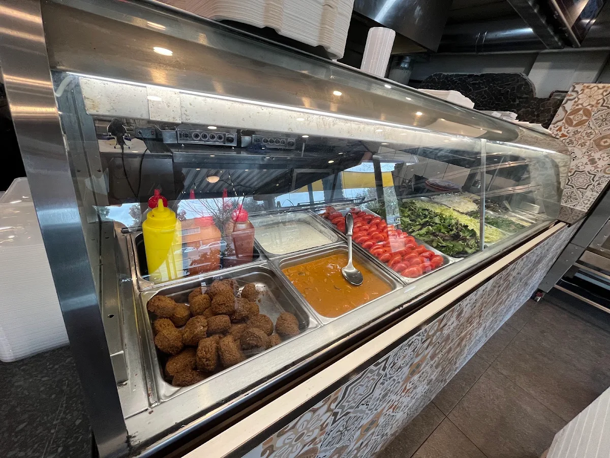 Vibe, Pardis Restaurant- Persian Cuisine