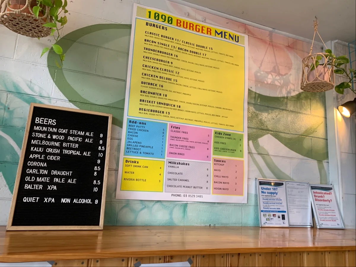Menu, 1090 Burger